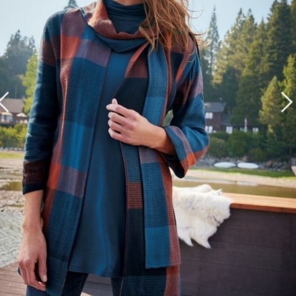 Soft surrounding plaid scarf kimono - Picture 1 of 4